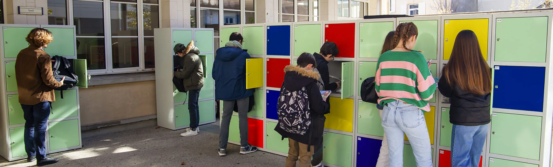 casiers-ventes Vente de casiers scolaires pour établissements scolaires avec MBA Location